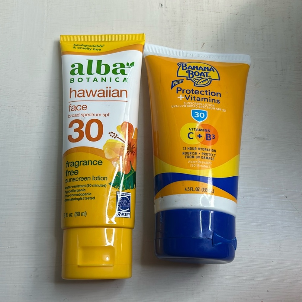 2 Pack of sunscreen